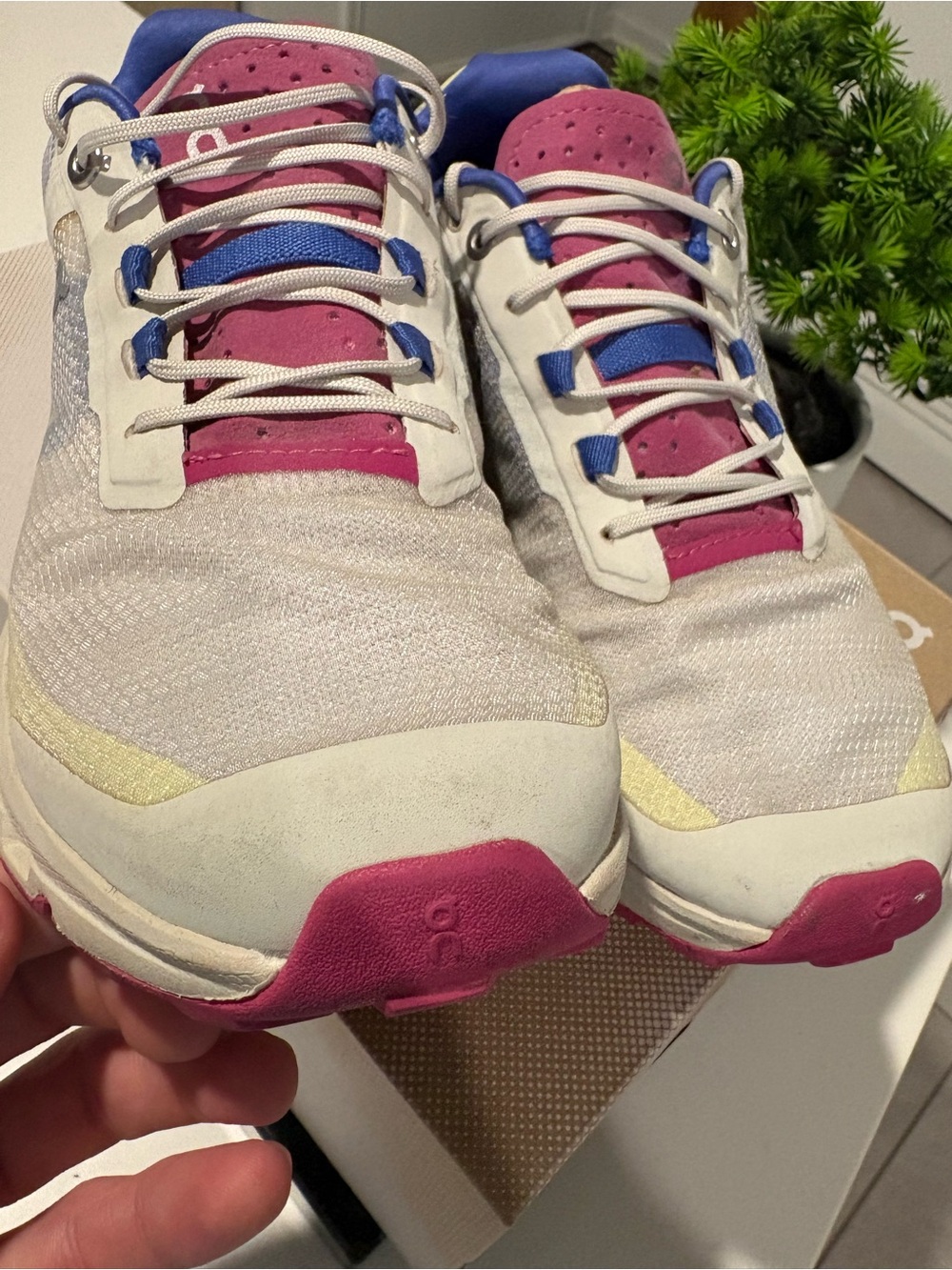 On Cloud Cloudvista women’s size 7.5 hiking running shoes - Picture 8 of 11